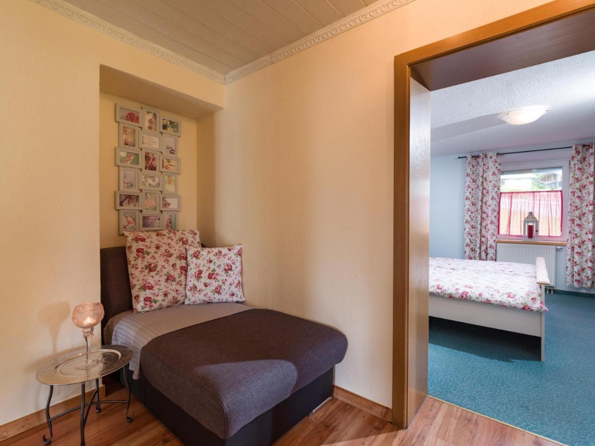 Ferienwohnung Neuheim นีเดอเรา ภายนอก รูปภาพ
