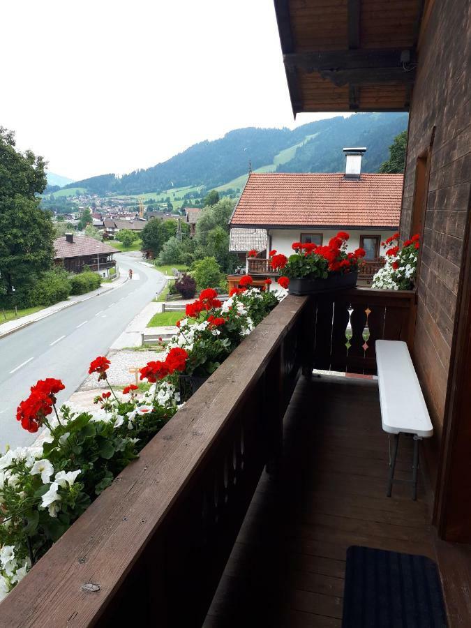 Ferienwohnung Neuheim นีเดอเรา ภายนอก รูปภาพ